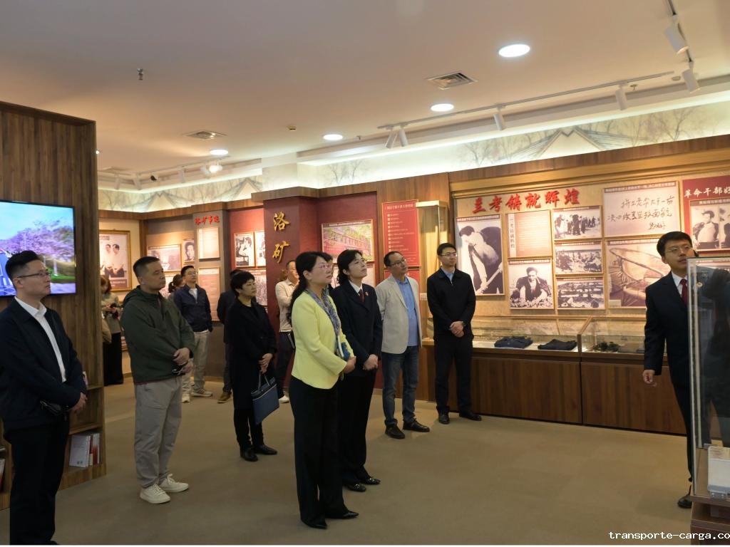 校检携手清风正气，共画作风建设“同心圆”——raybet官方网站入口组织党员干部赴河东区人民检察院开展警示教育